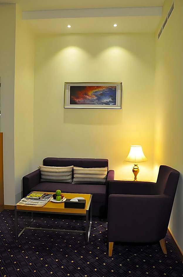 Fortune Park Hotel Dubai Investments Park