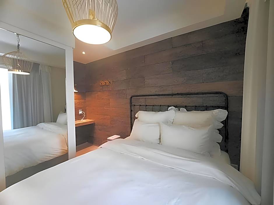 Lesign Hotel Songjeong