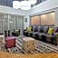 La Quinta Inn & Suites by Wyndham Detroit Metro Airport