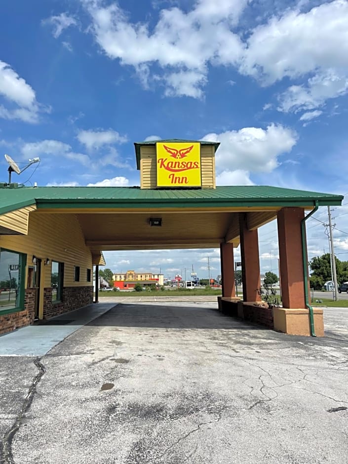 Kansas Inn