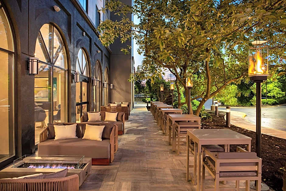 Sheraton Suites Columbus Worthington