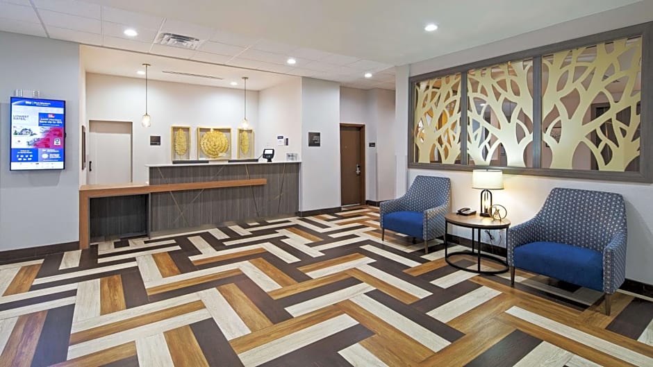 Best Western Green Oaks Inn