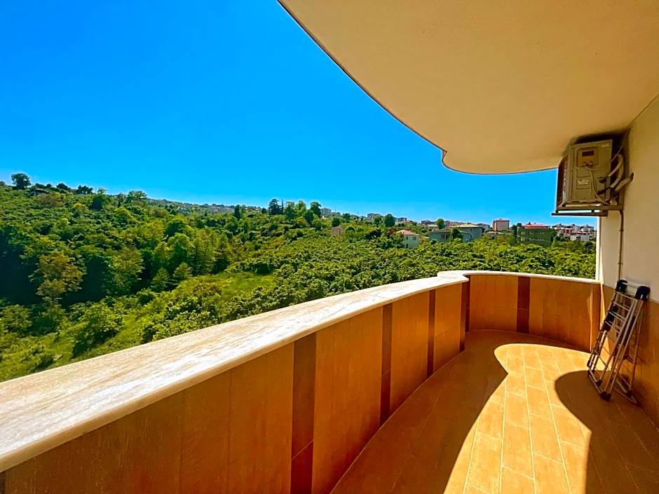 LUSTRA GARDEN SUİTE