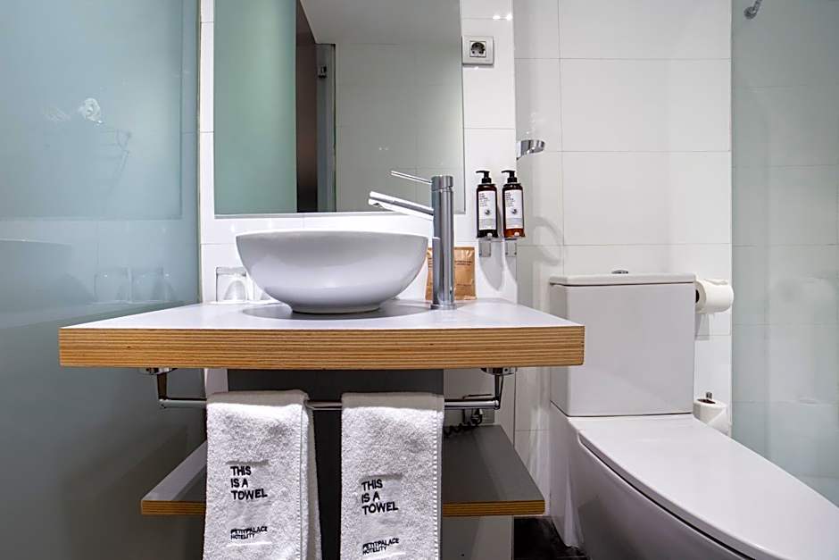 Petit Palace Plaza España