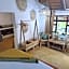 LittleBush Private Lodge
