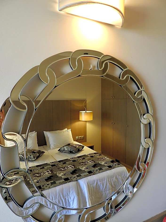 Royalty Suites Seaside