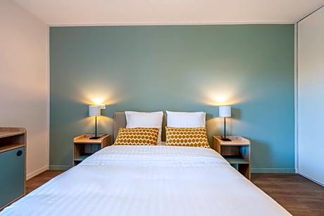 Quality Suites Moissy-Cramayel