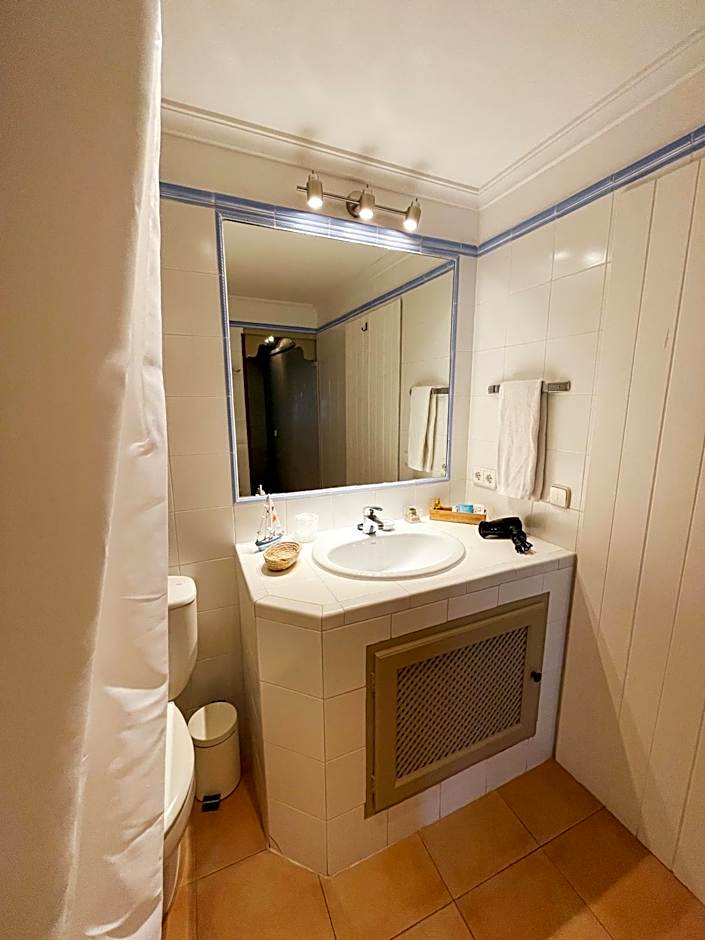 El Nido de Alaro - Turismo de Interior