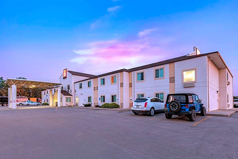 Econo Lodge Belle Fourche
