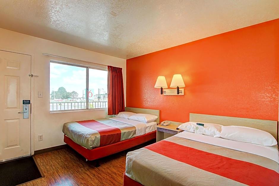 Motel 6-Denver, CO - Airport