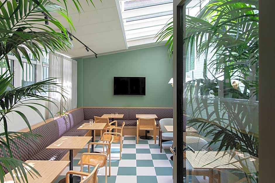 Bob W Helsinki Kaarti