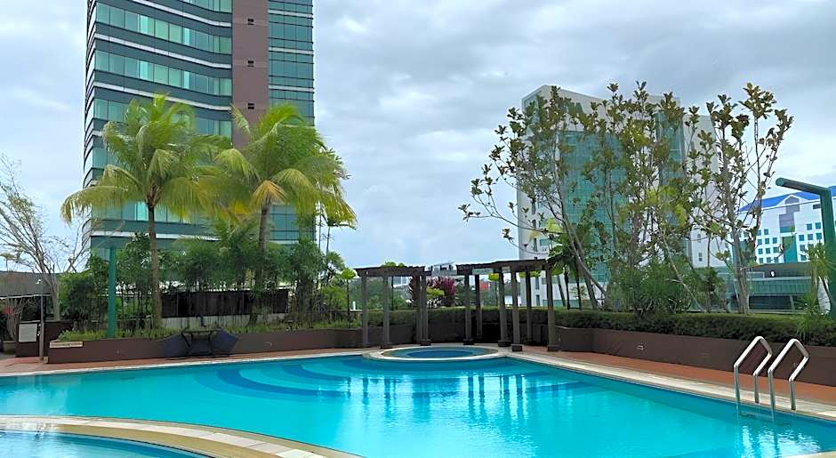 Hock Lee Hotel & Residences