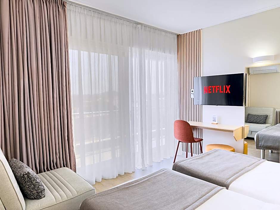 Acropol Hotel