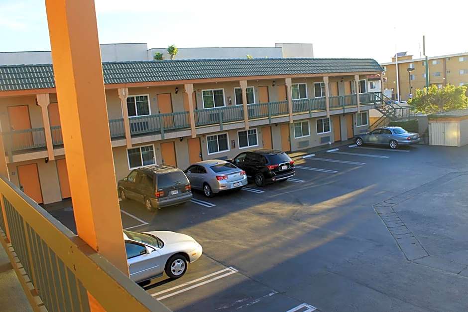 El Rancho Inn