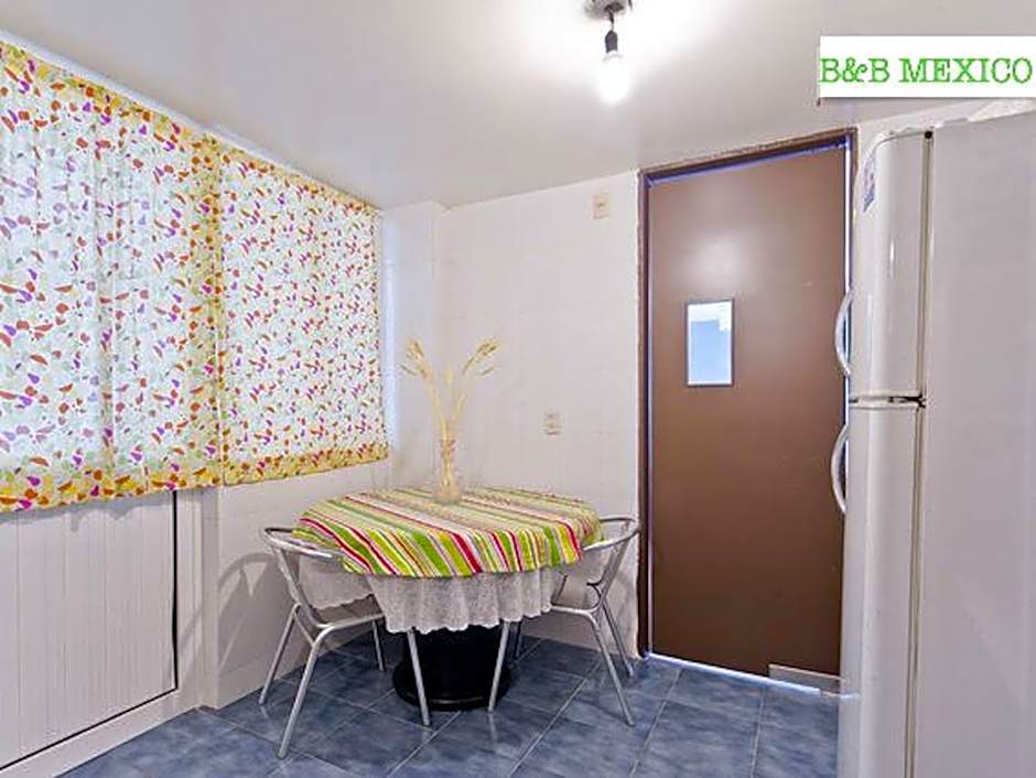 B&B México Roma Norte