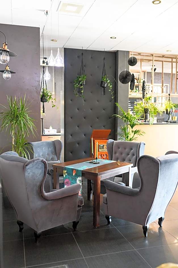 NATA Pokoje Gościnne Restauracja