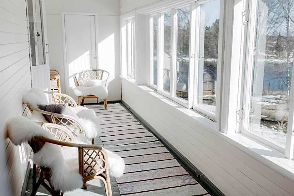 Kotolinna, Kotomo Oy