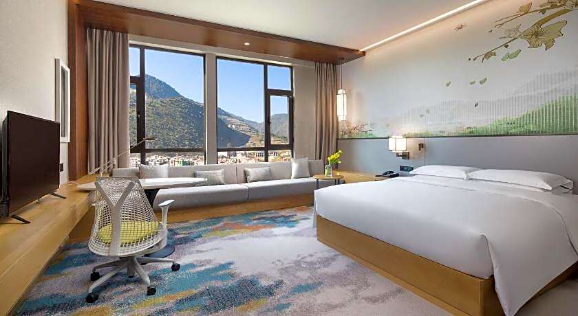 Hilton Garden Inn Nujiang