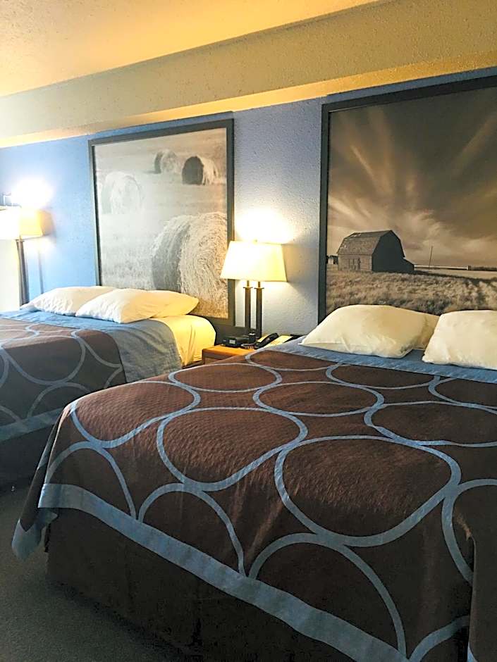 Super 8 by Wyndham Swift Current