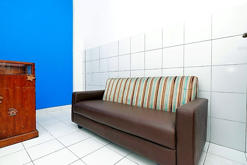 OYO Life 1942 Asia Residence Syariah