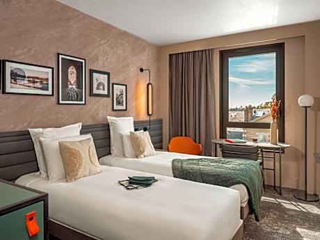 Family Suite - Two Connecting Rooms