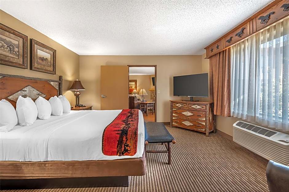 Best Western Plus Kelly Inn & Suites