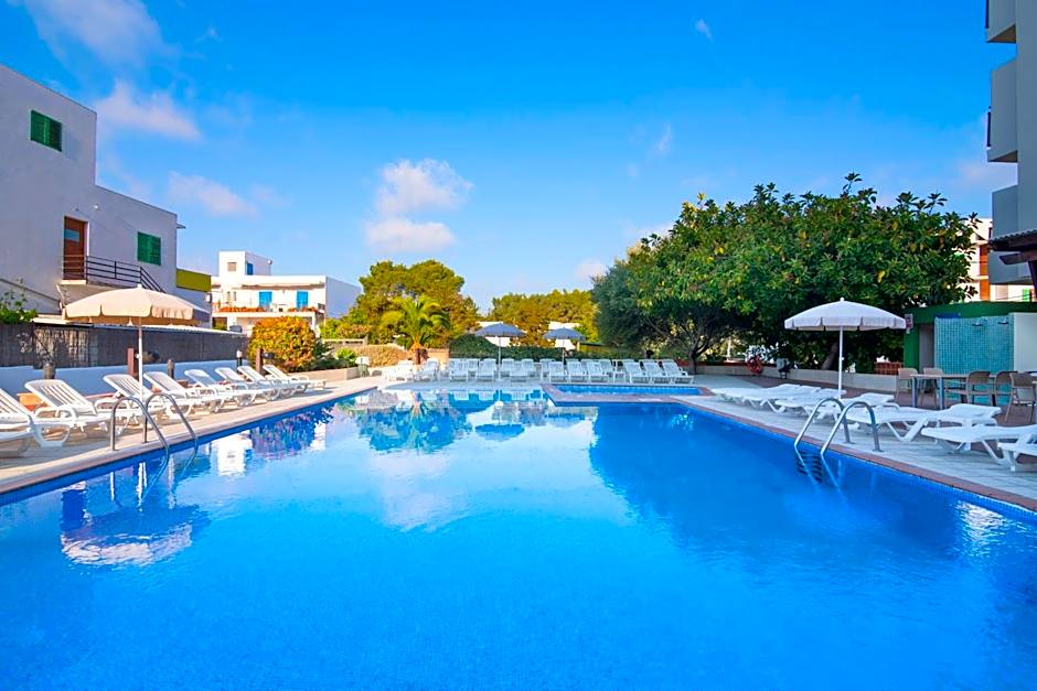 azuLine Hotel S'Anfora & Fleming