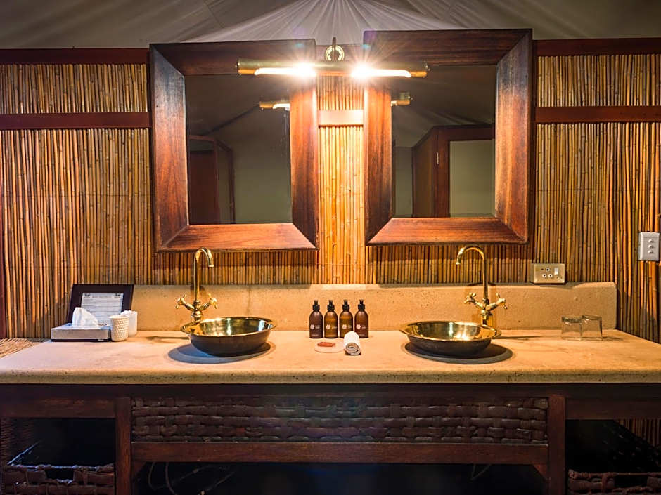 aha Thakadu River Camp