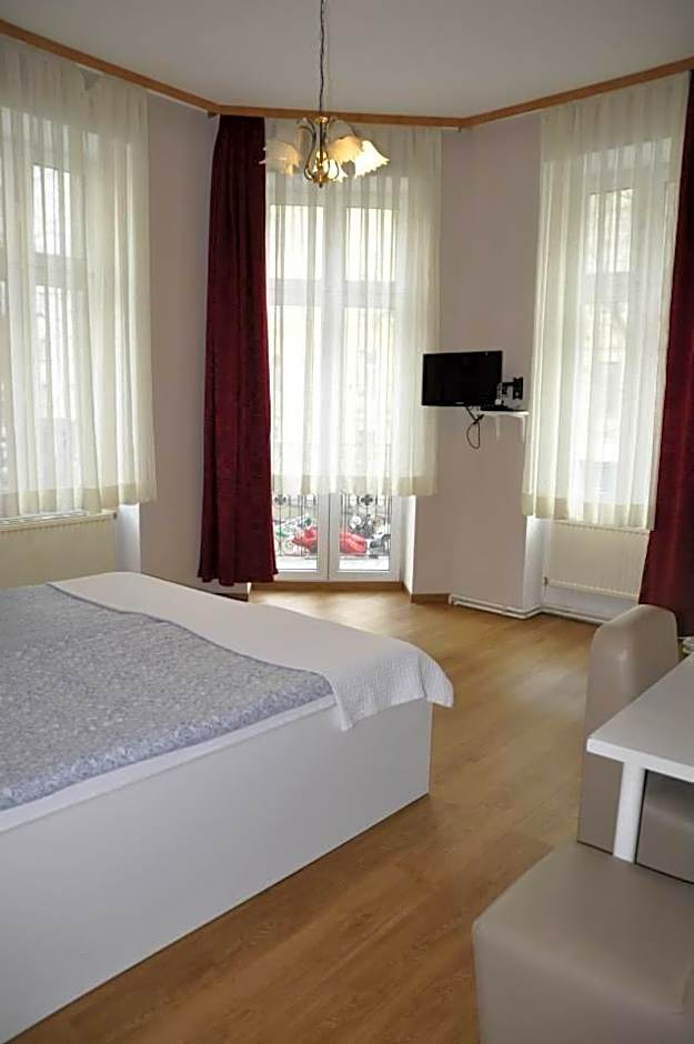 Arnes Hotel Vienna