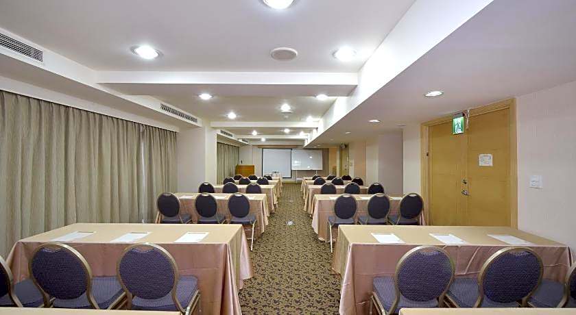 Hotel Regalees