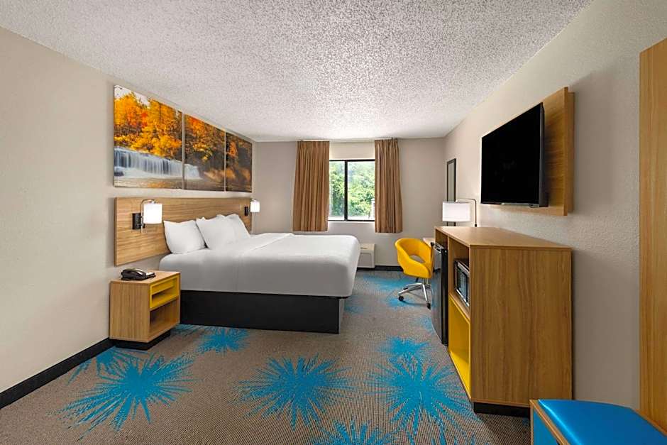 Days Inn by Wyndham Glasgow