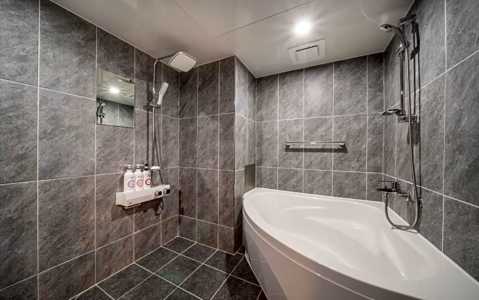 Hwaseong (Wolmun) Athena