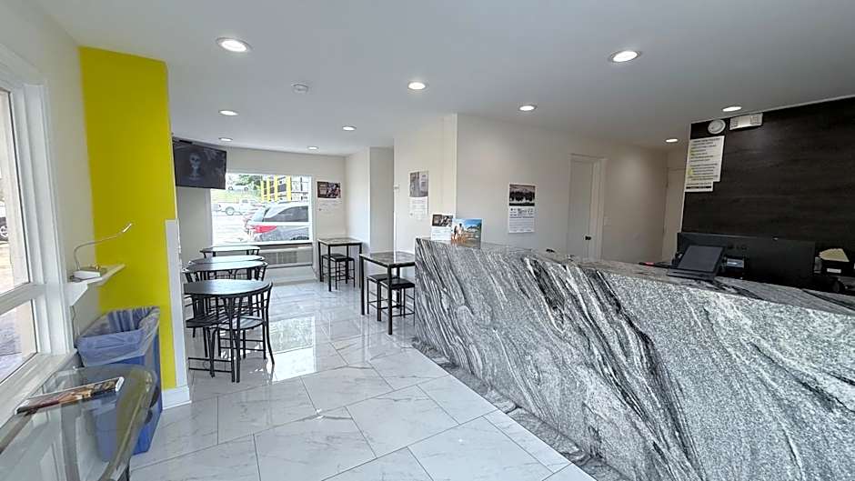 Super 8 by Wyndham Monticello AR