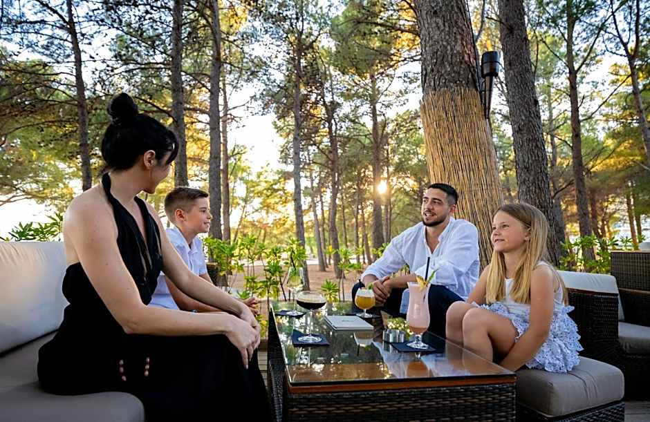 Bluesun Hotel Elaphusa