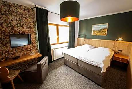 Hotel Kraus Ruhiges Hotel in Bielefeld-Heepen, kostenloser Parkplatz