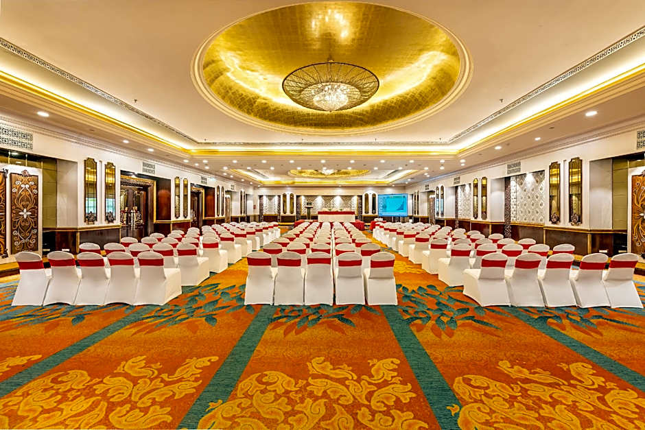 Mayfair Lagoon Hotel