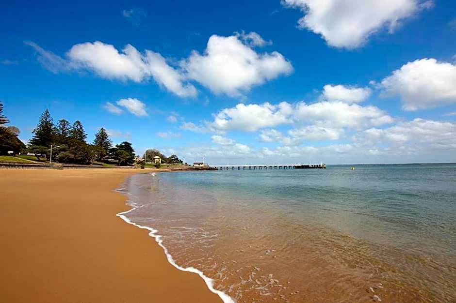 The Waves Apartments