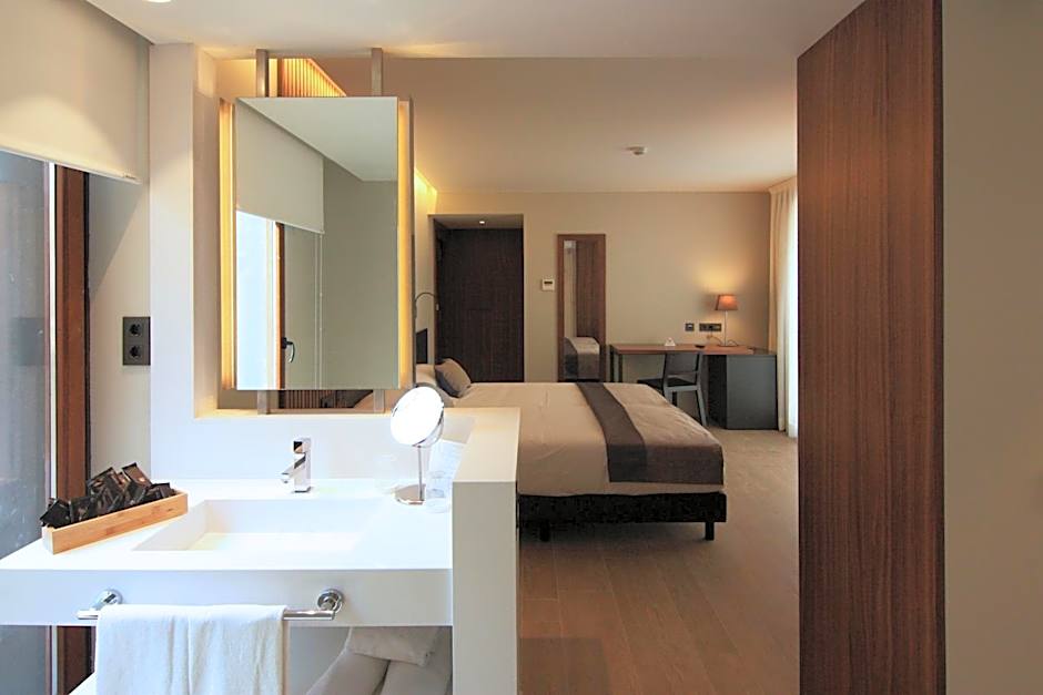 Hotel Raval de la Mar