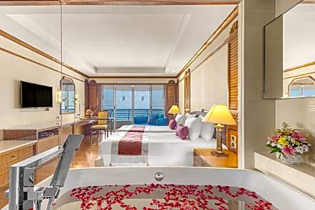 Two-Bedroom Regency Suite - Modern Style