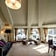 Astoria Hotel