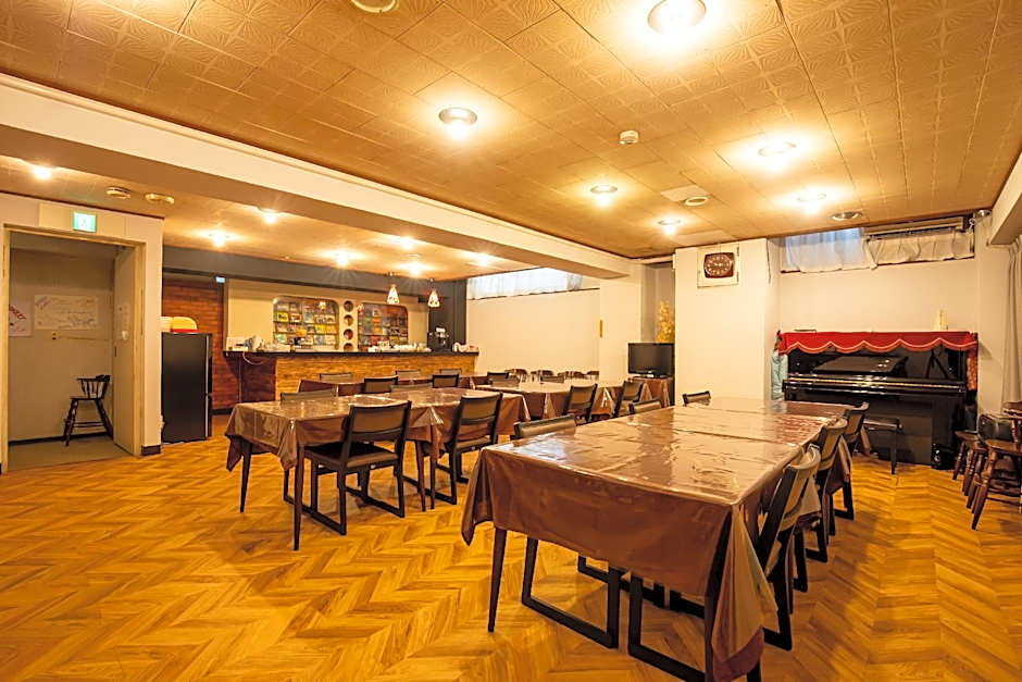 Yudanaka Onsen Shimaya