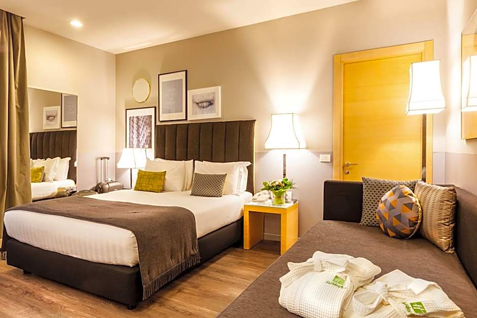 Holiday Inn Milan Garibaldi Station By IHG