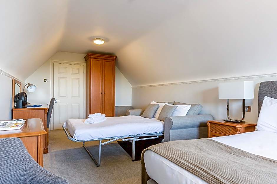 De Rougemont Manor Hotel