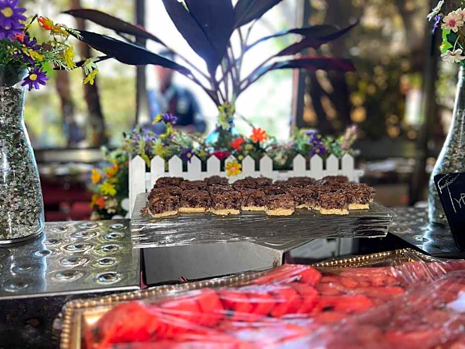 Nokras Riverine Hotel & Spa