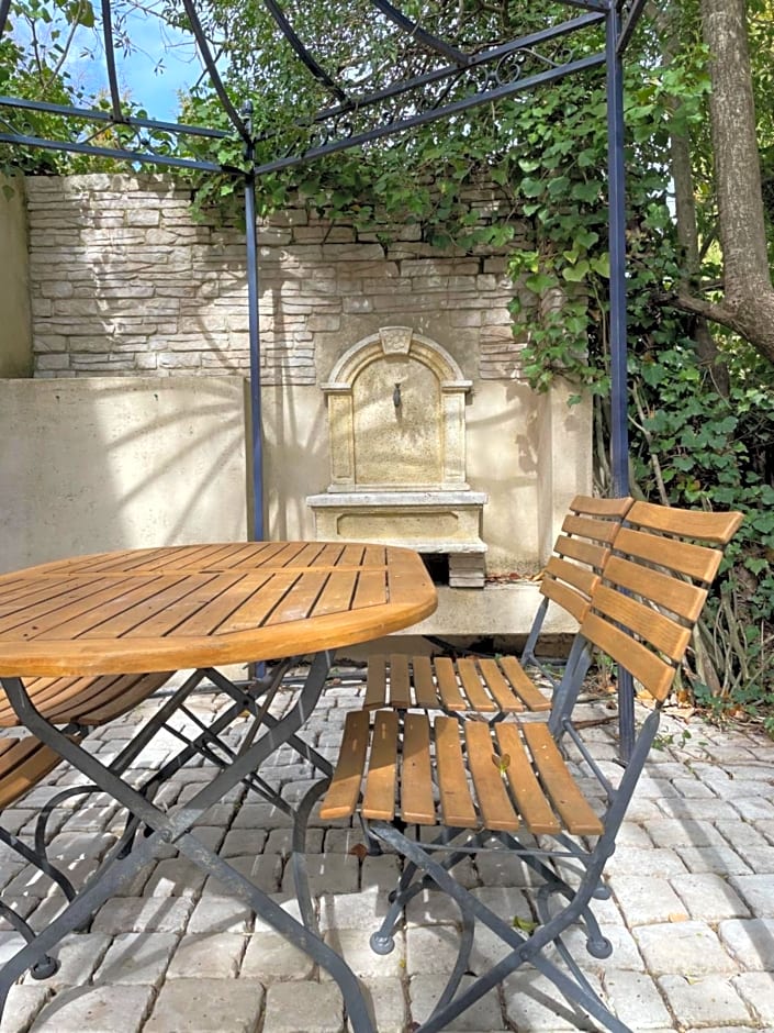 In Provence Hôtel - Expérience Atypique