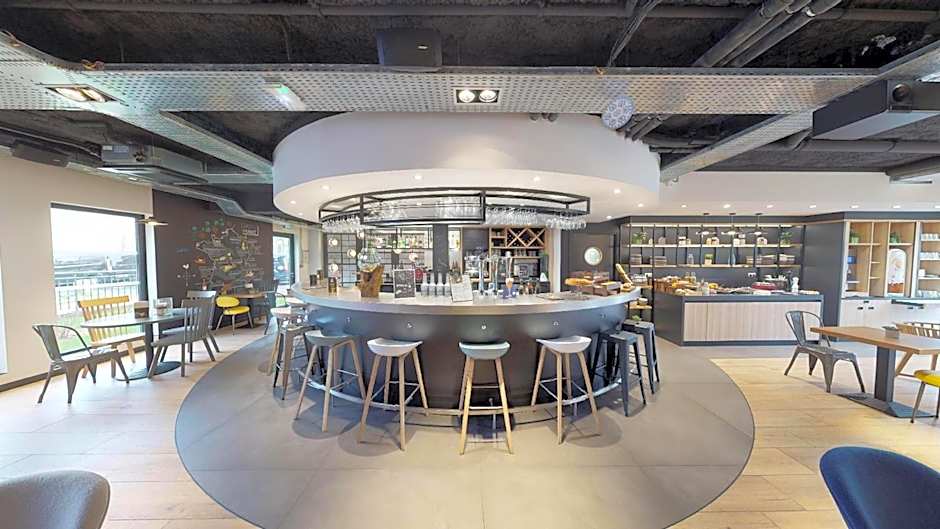 Campanile Fontainebleau