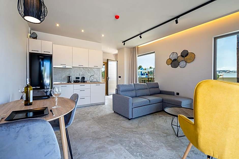 Pathos SeaSide Suites