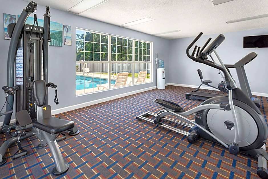 Baymont by Wyndham Brunswick GA