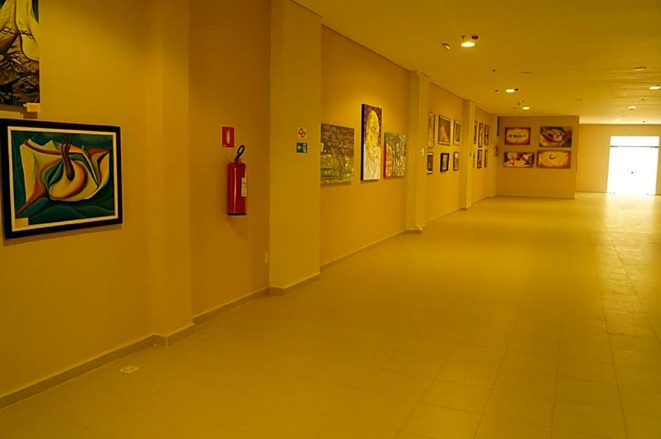 Hotel Mont Rey São Vicente