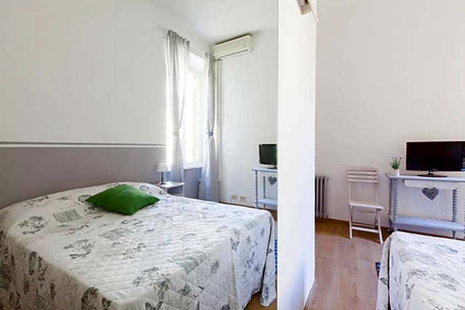 Domus Merulana Bed and Breakfast